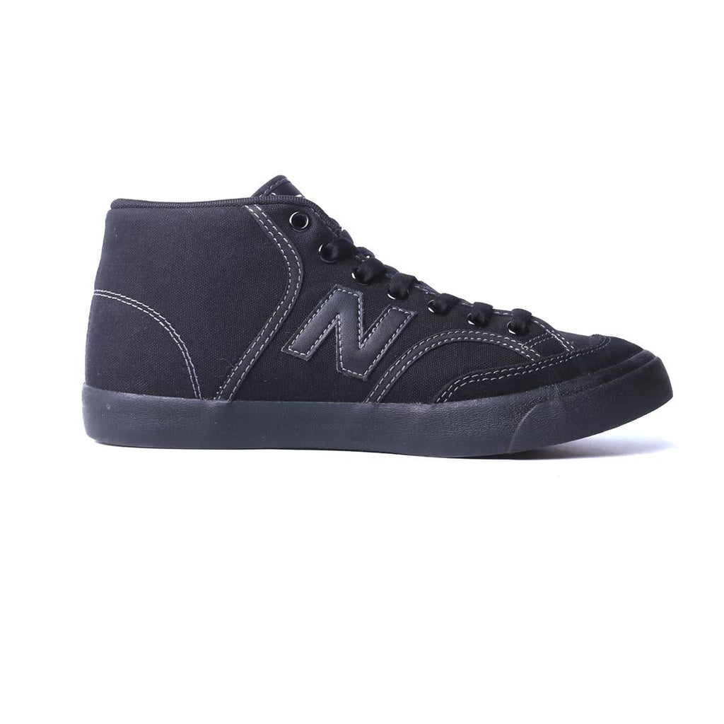 NEW BALANCE NUMERIC 213
