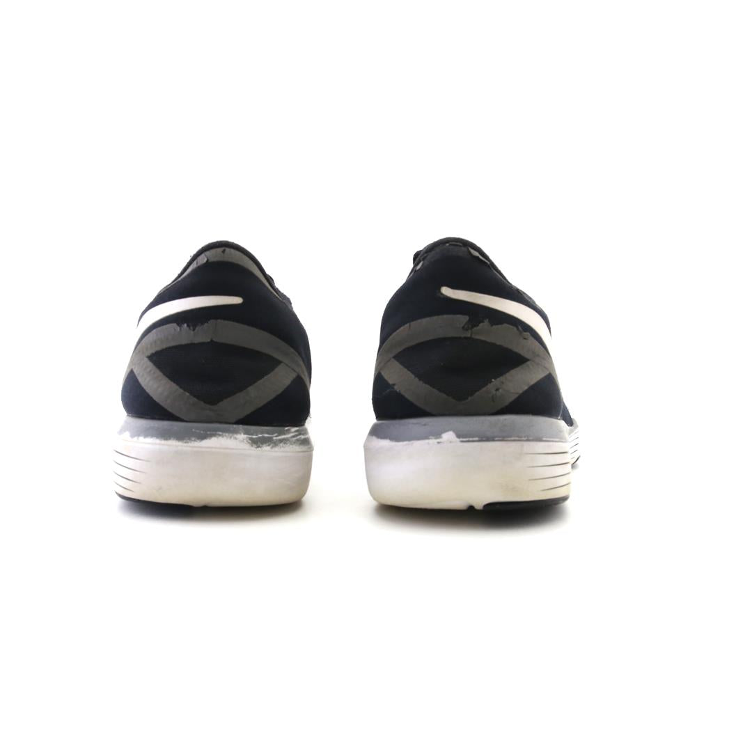 NIKE LUNAR SCULPT