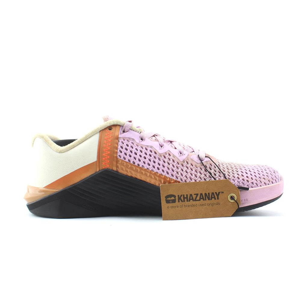NIKE METCON 6