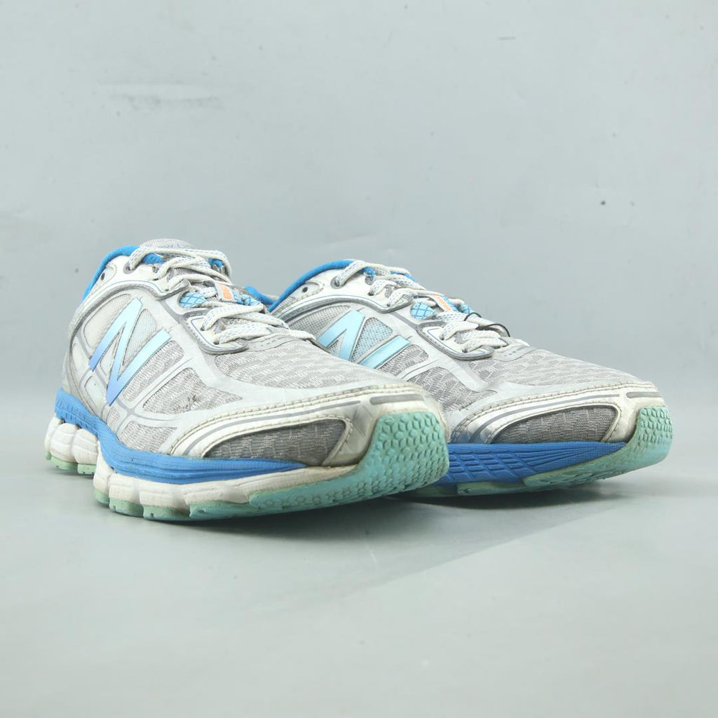 NEW BALANCE 860 V5