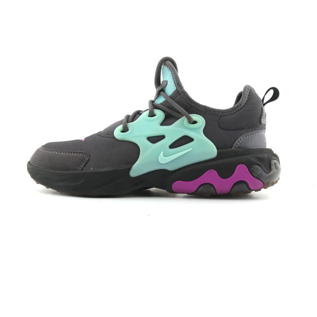 NIKE REACT PRESTO