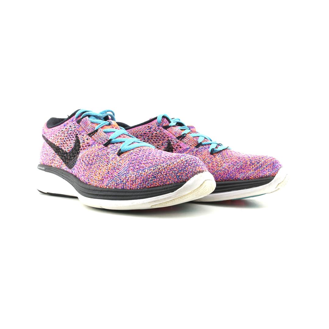 NIKE FLYKNIT LUNAR 3