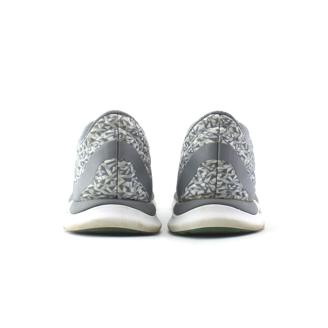 NIKE IN SEASON TR 5