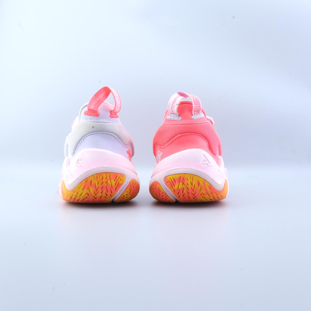 NIKE GIANNIS IMMORTALITY 2