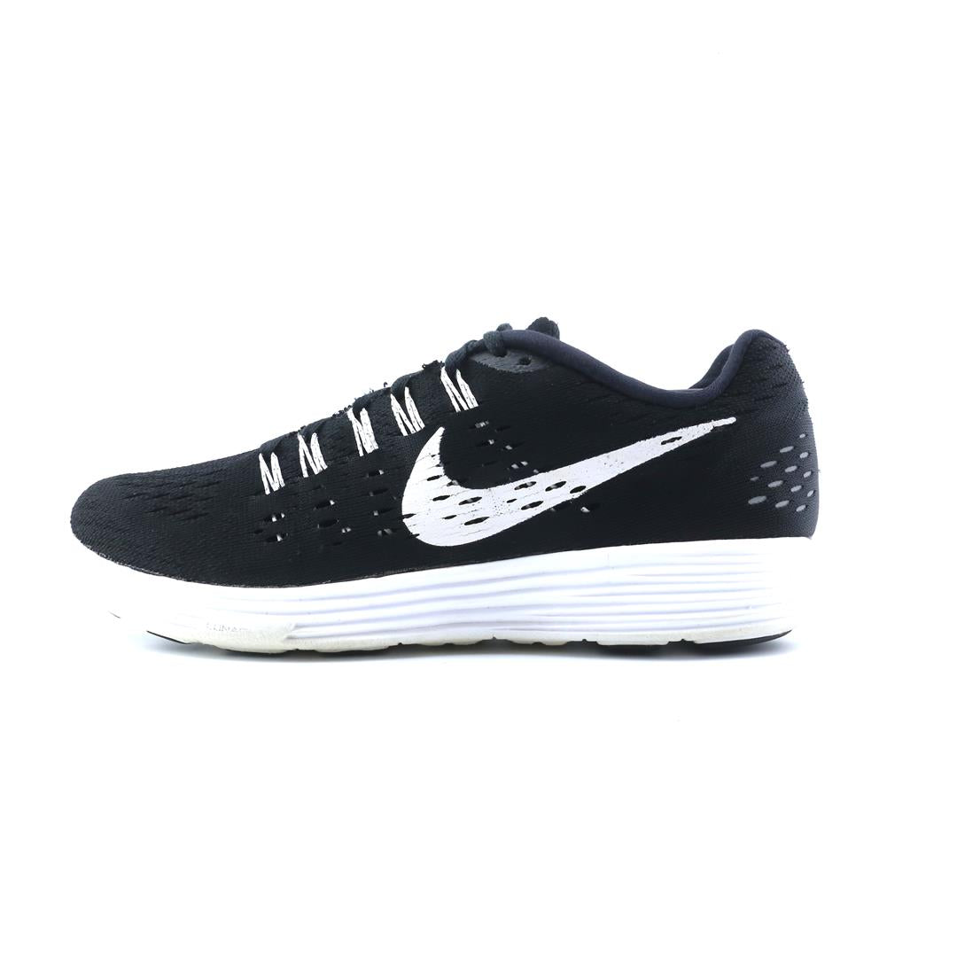 NIKE LUNARTEMPO