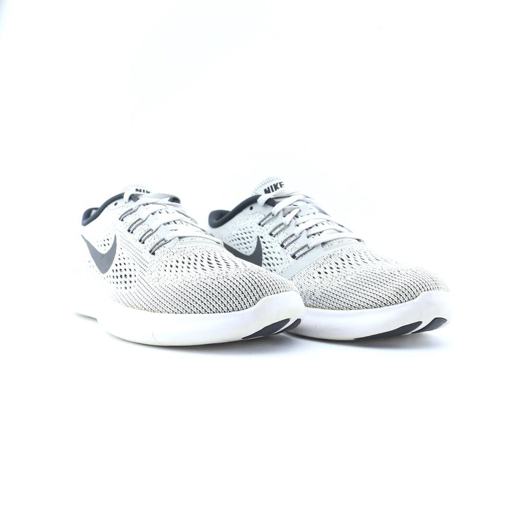 NIKE FREE RN