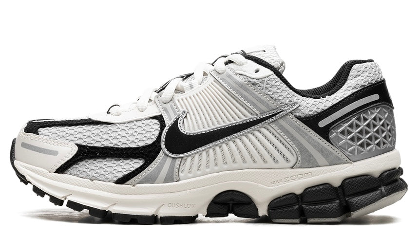 Nike Zoom Vomero 5 Photon Dust Black