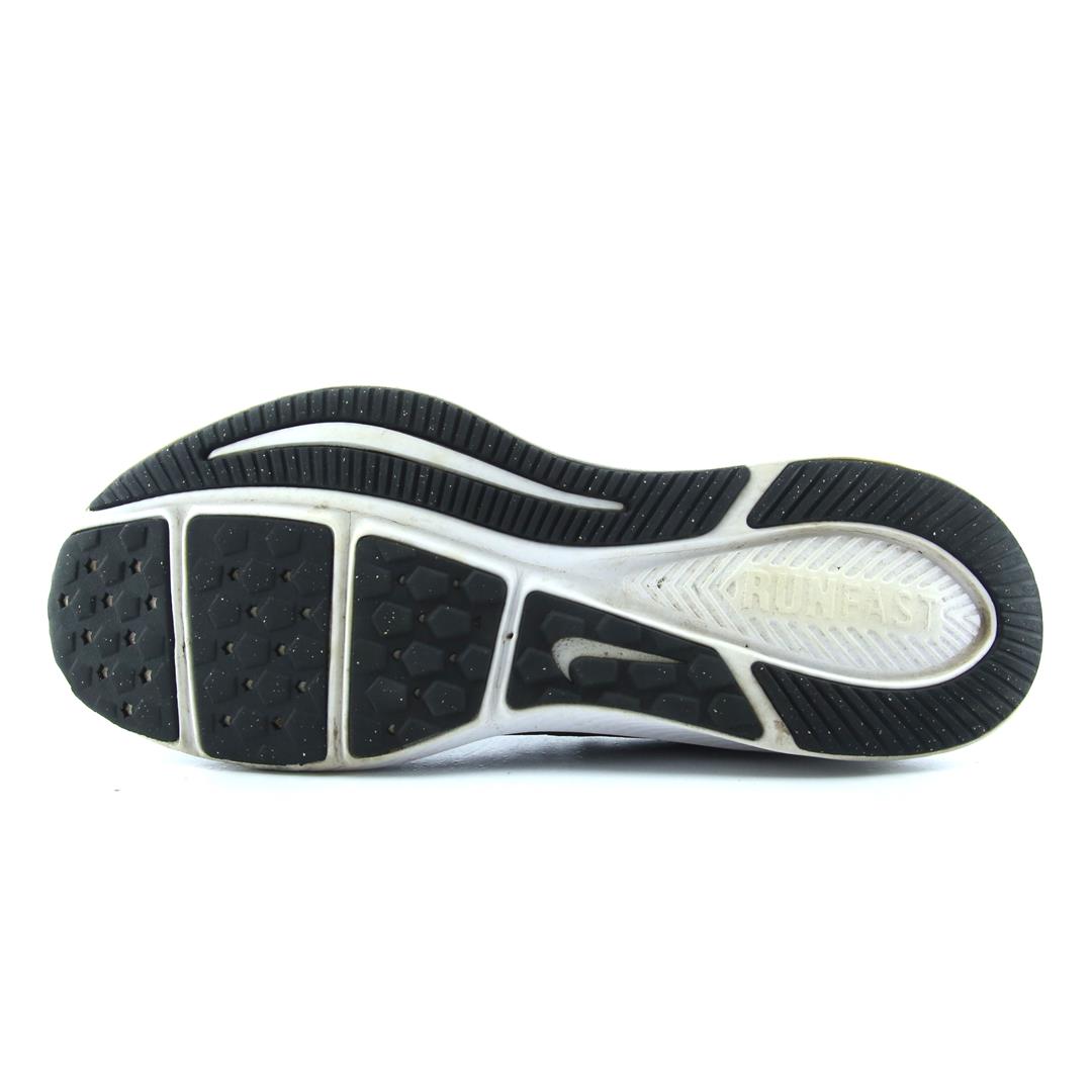 NIKE STAR RUNNER