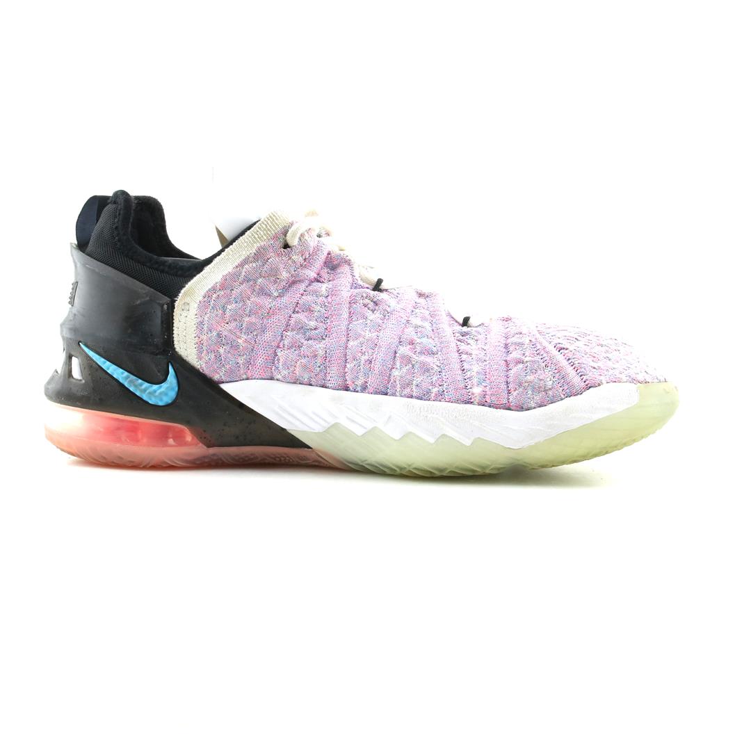 NIKE LEBRON XVIII 18