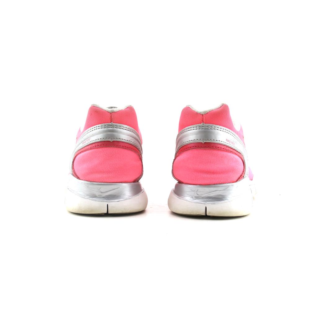 NIKE FREE FIT 2