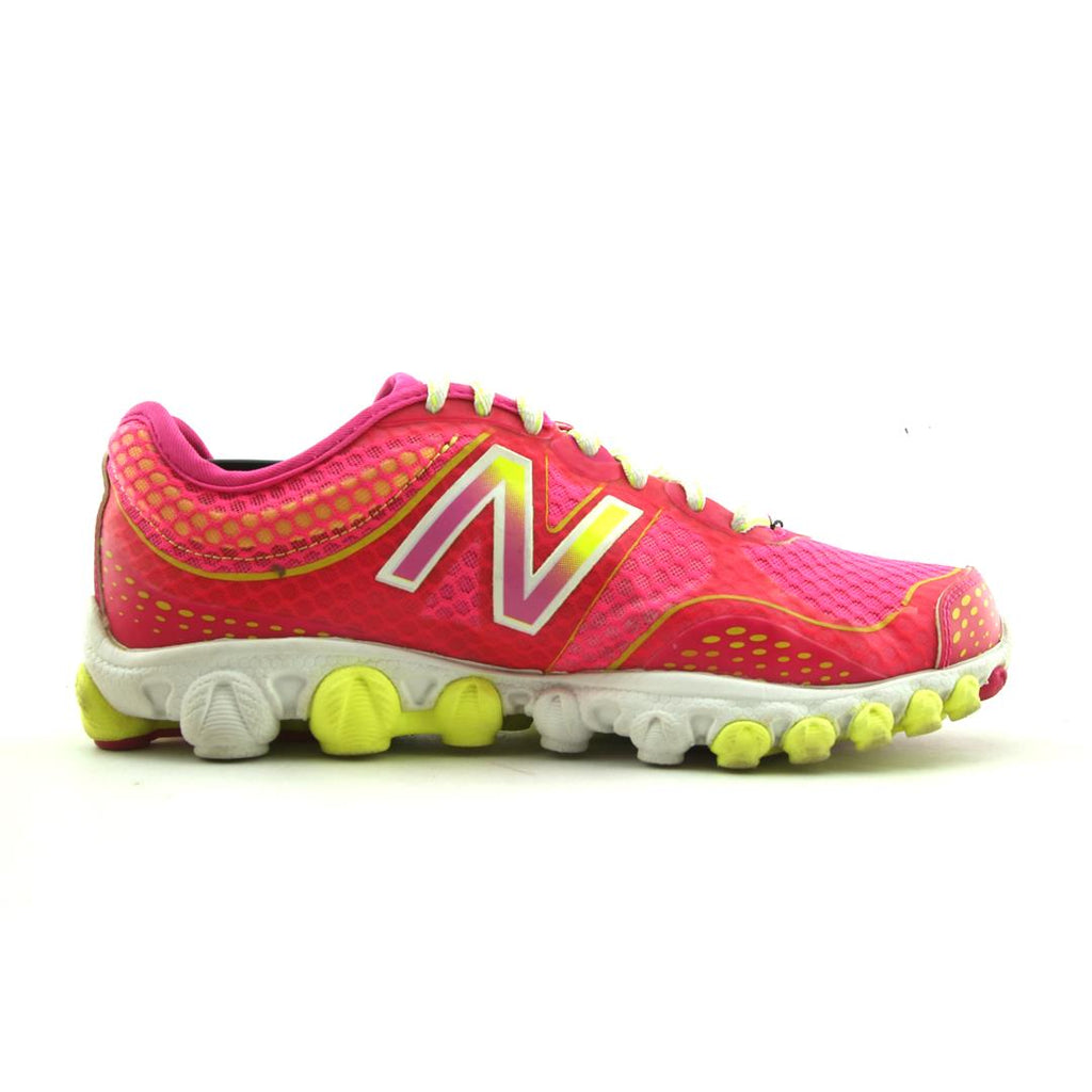 NEW BALANCE 3090V2