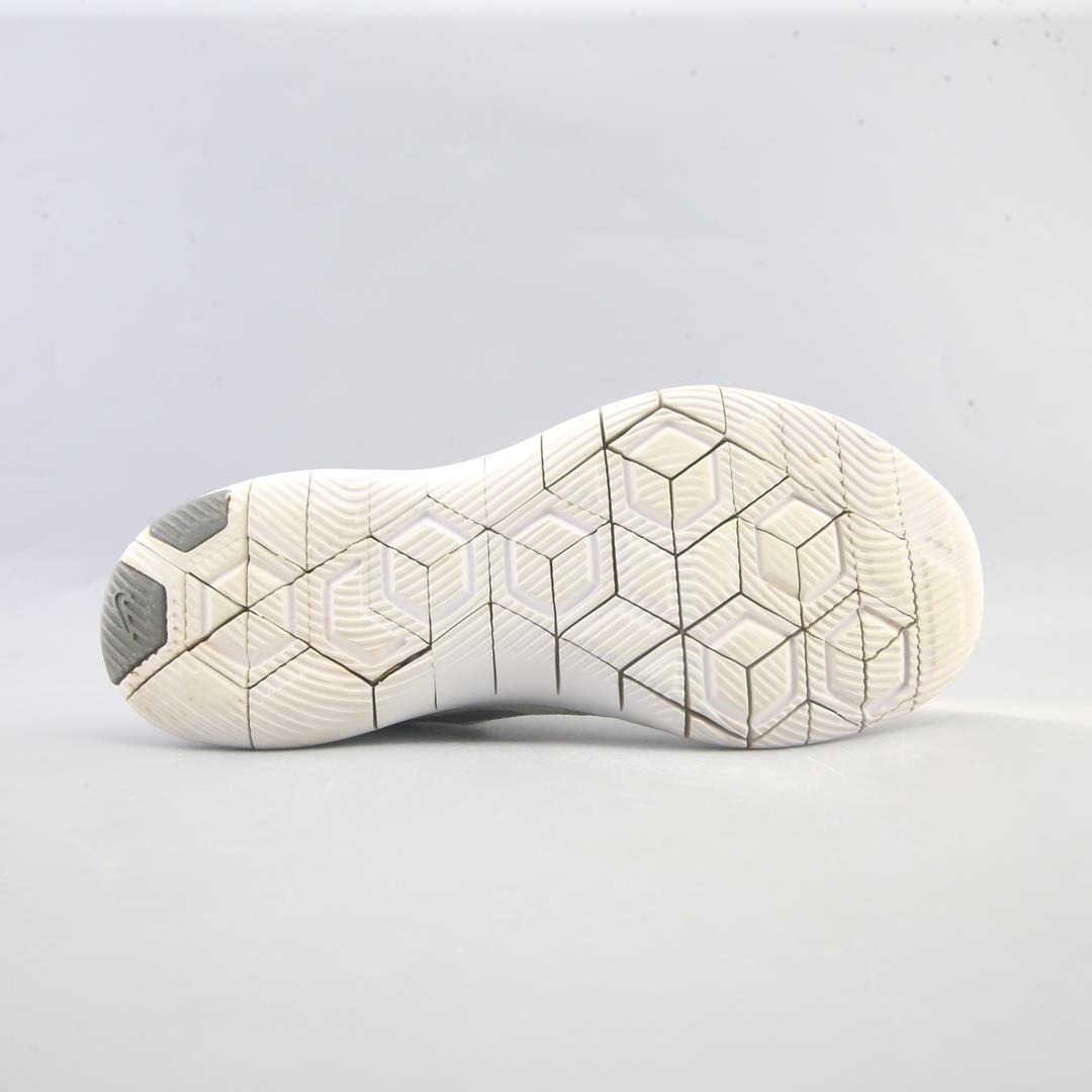 NIKE FLEX CONTACT