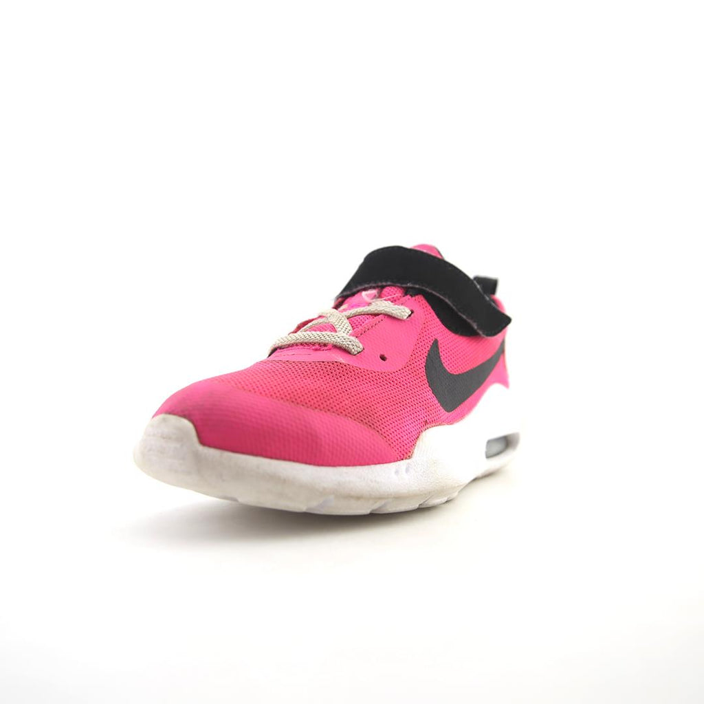 NIKE  AIR MAX OKETO