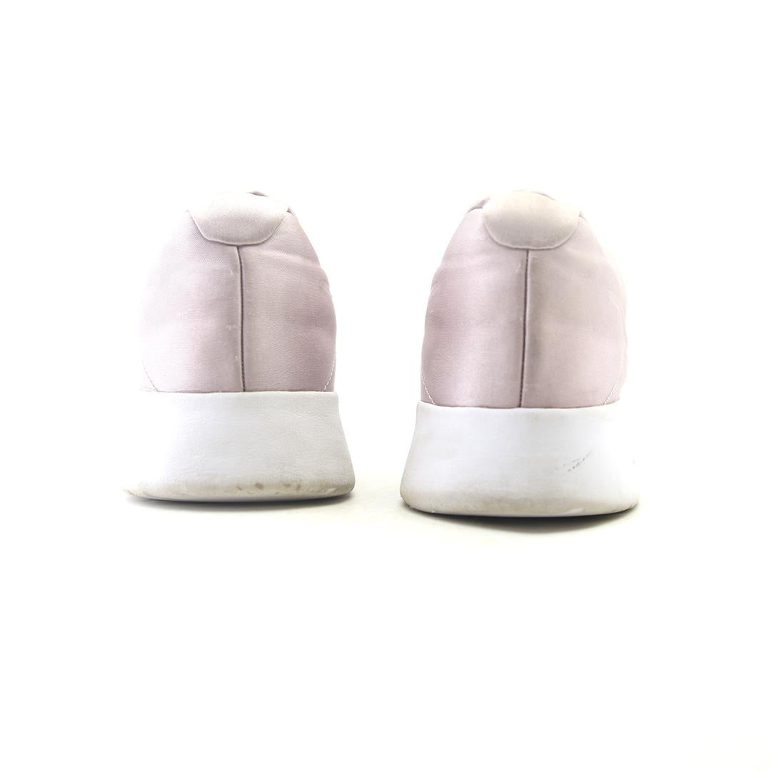 NIKE TANJUN