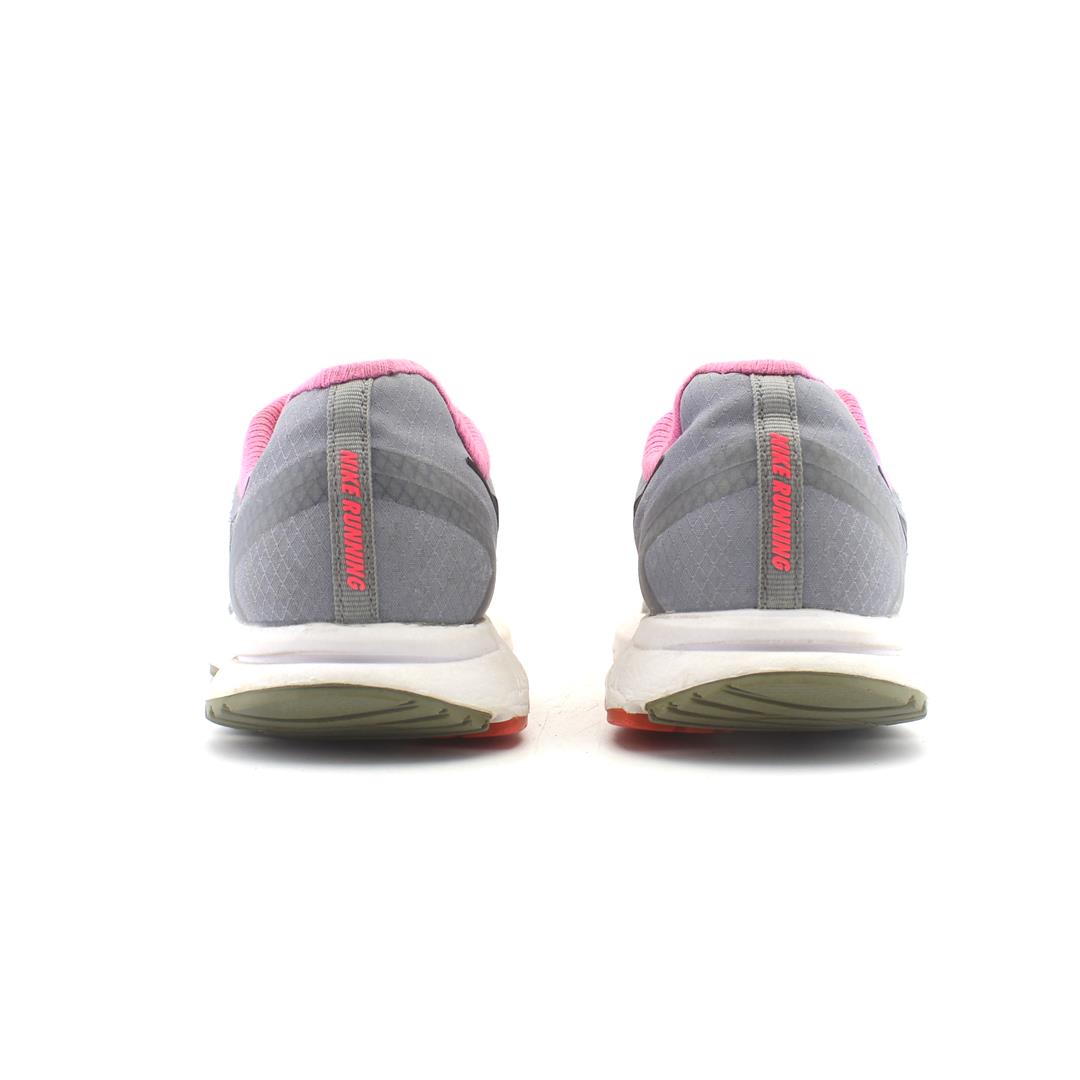 NIKE ZOOM SPAN