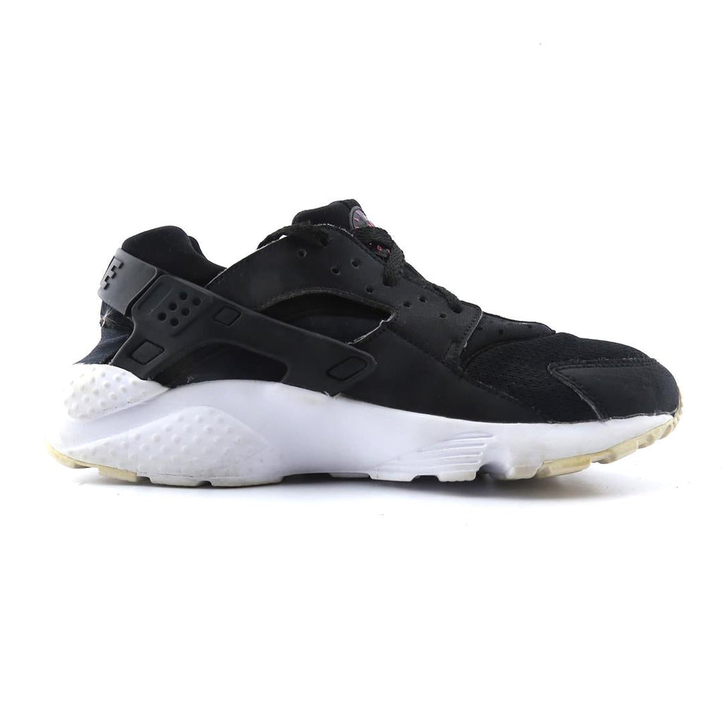 NIKE  HUARACHE RUN