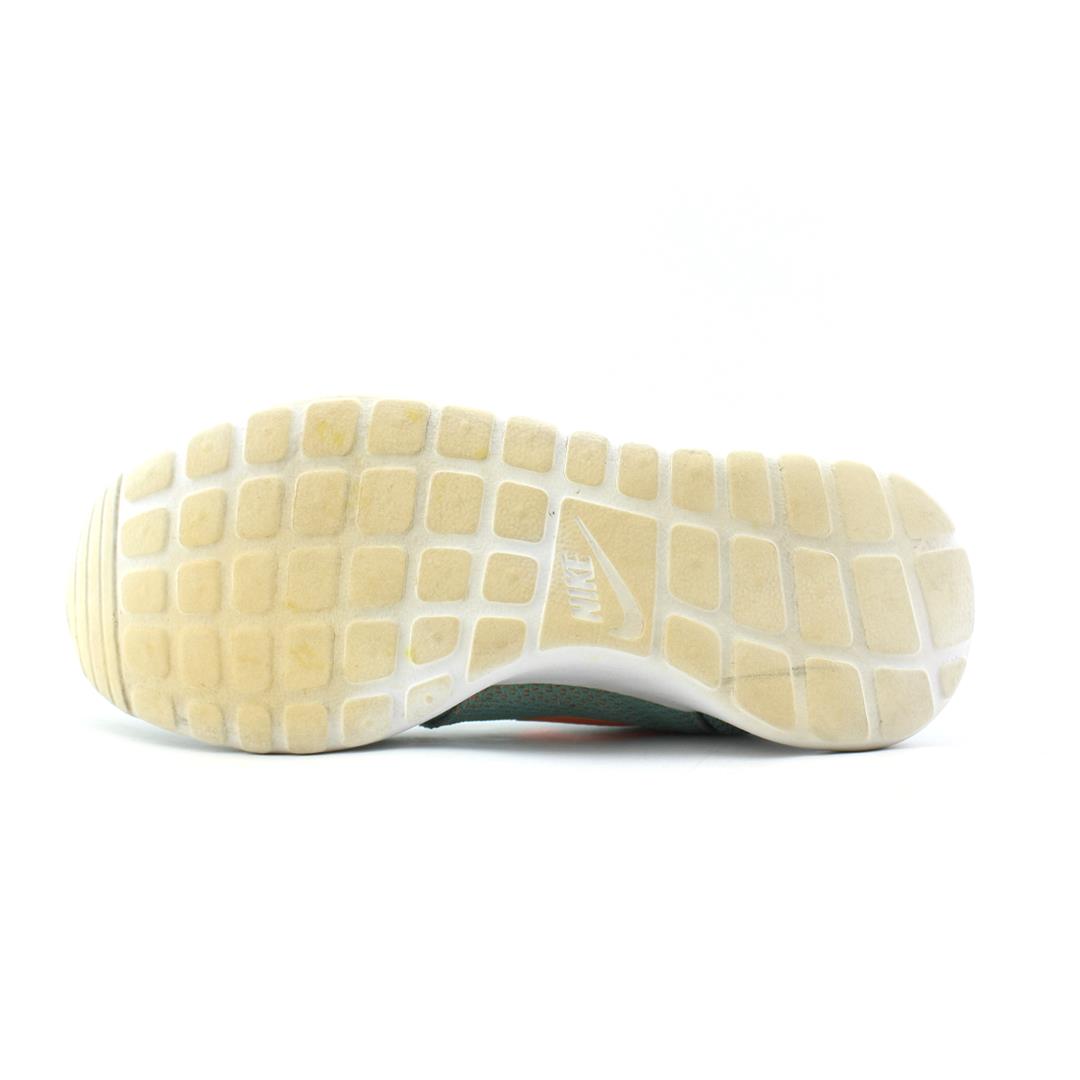 NIKE ROSHE RUN