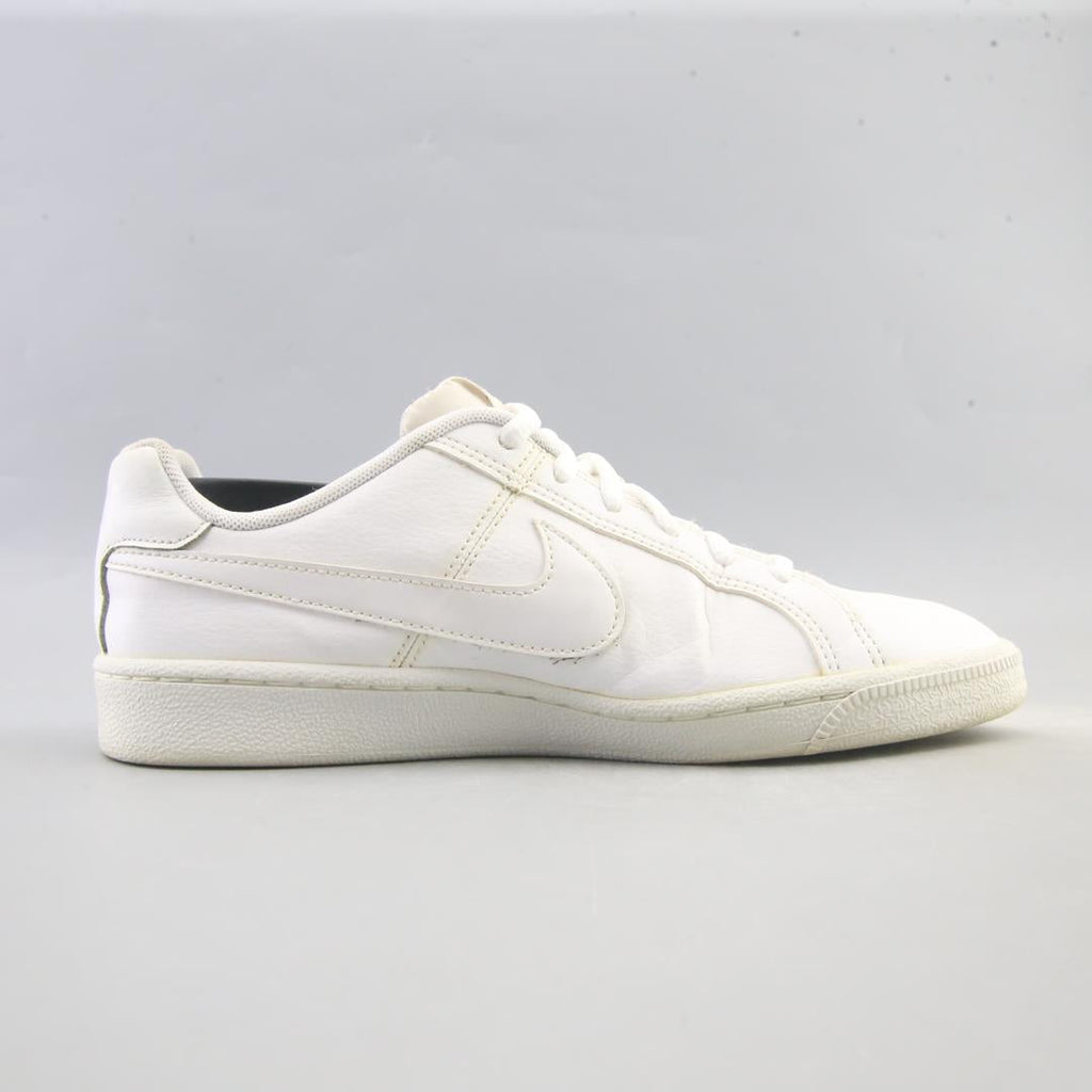 NIKE COURT ROYALE AC