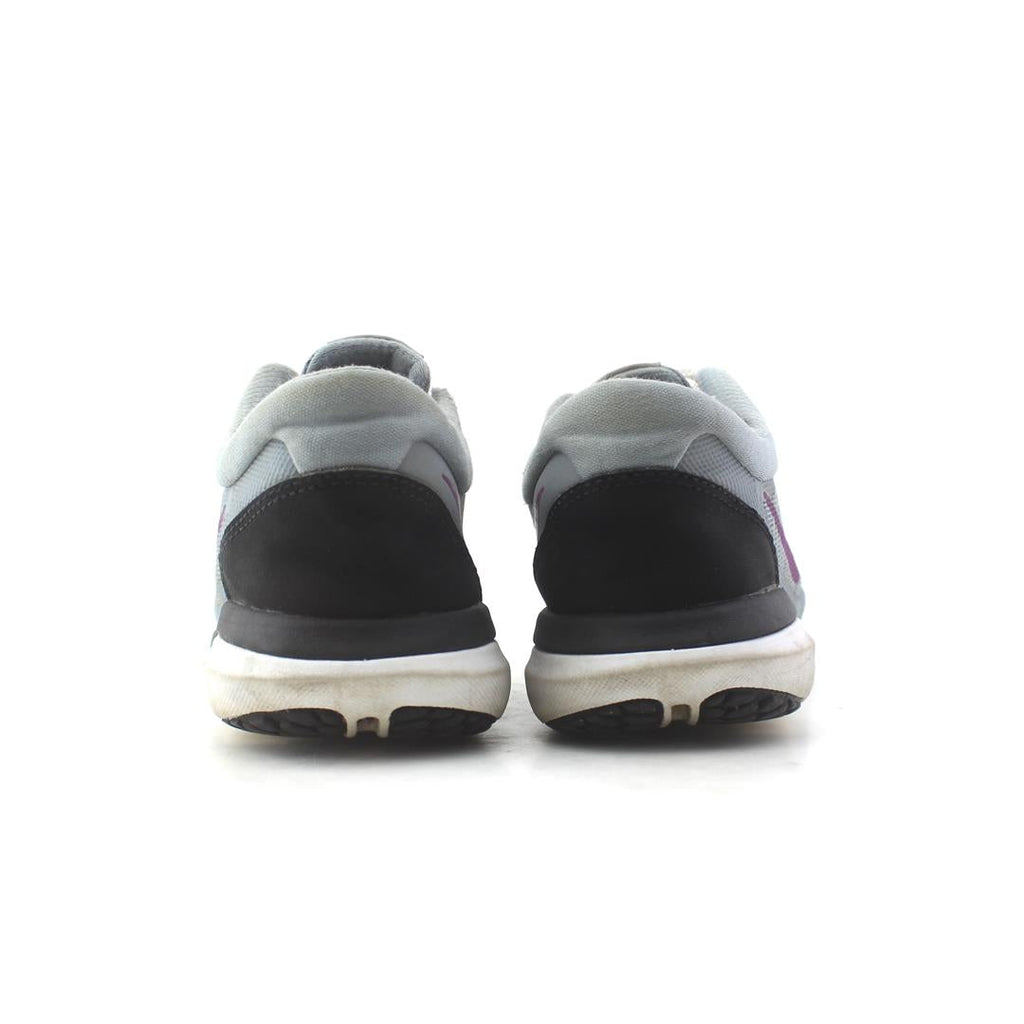NIKE  FLEX 2015 RN