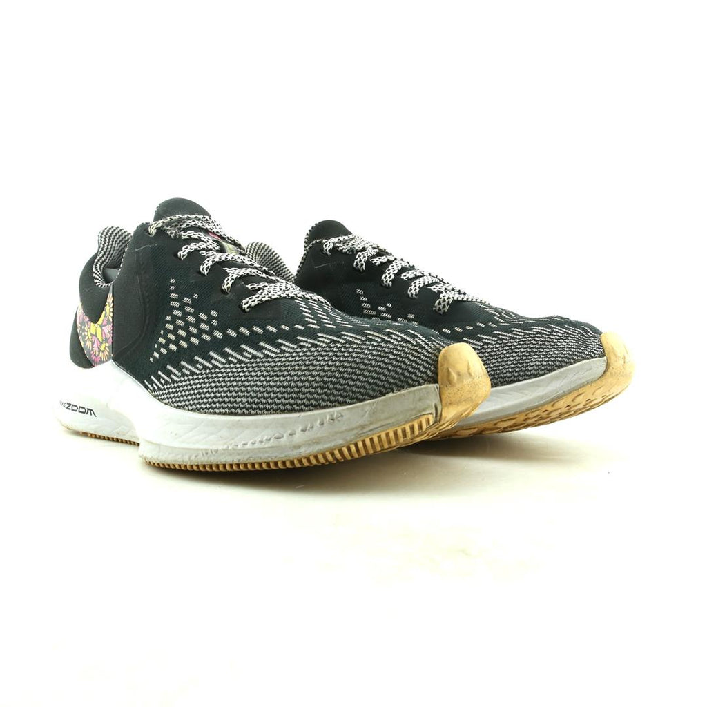 NIKE AIR ZOOM WINFLO 6