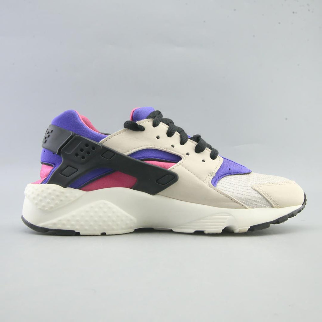 NIKE HUARACHE RUN