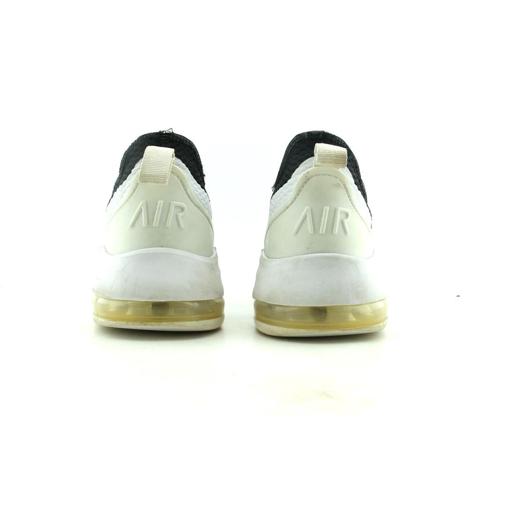 NIKE AIR MAX MOTION 2