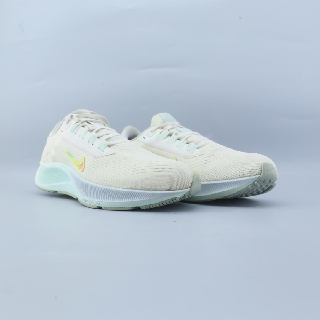 NIKE AIR ZOOM PEGASUS 38