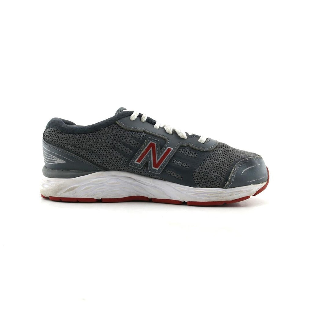 NEW BALANCE  680V5