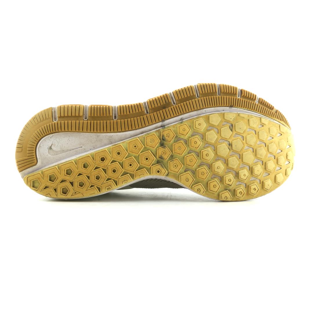 NIKE AIR ZOOM STRUCTURE 22