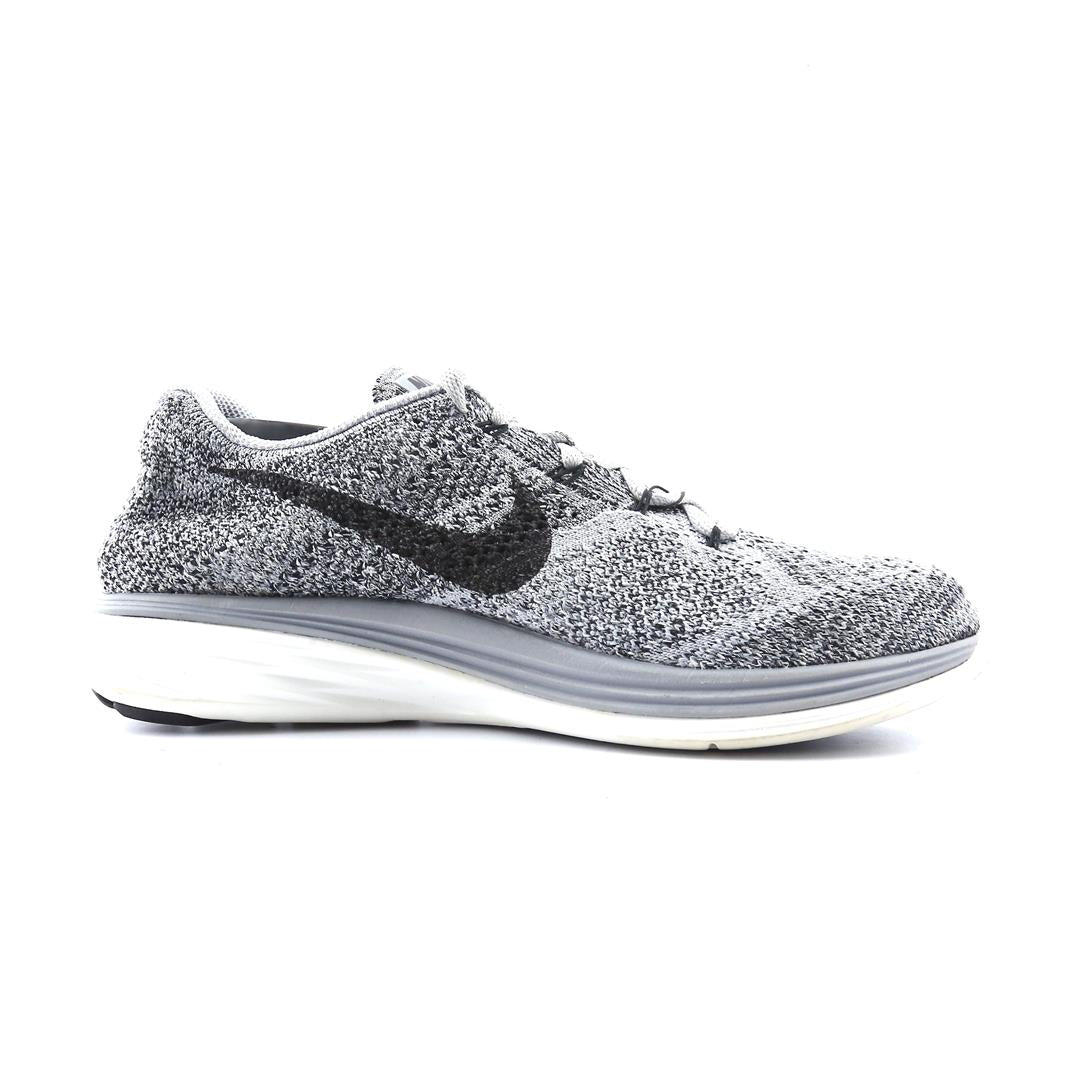 NIKE FLYKNIT LUNAR 3