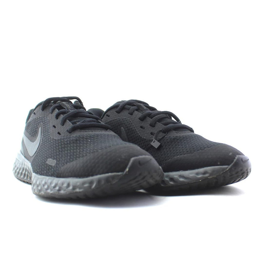 NIKE REVOLUTION 5