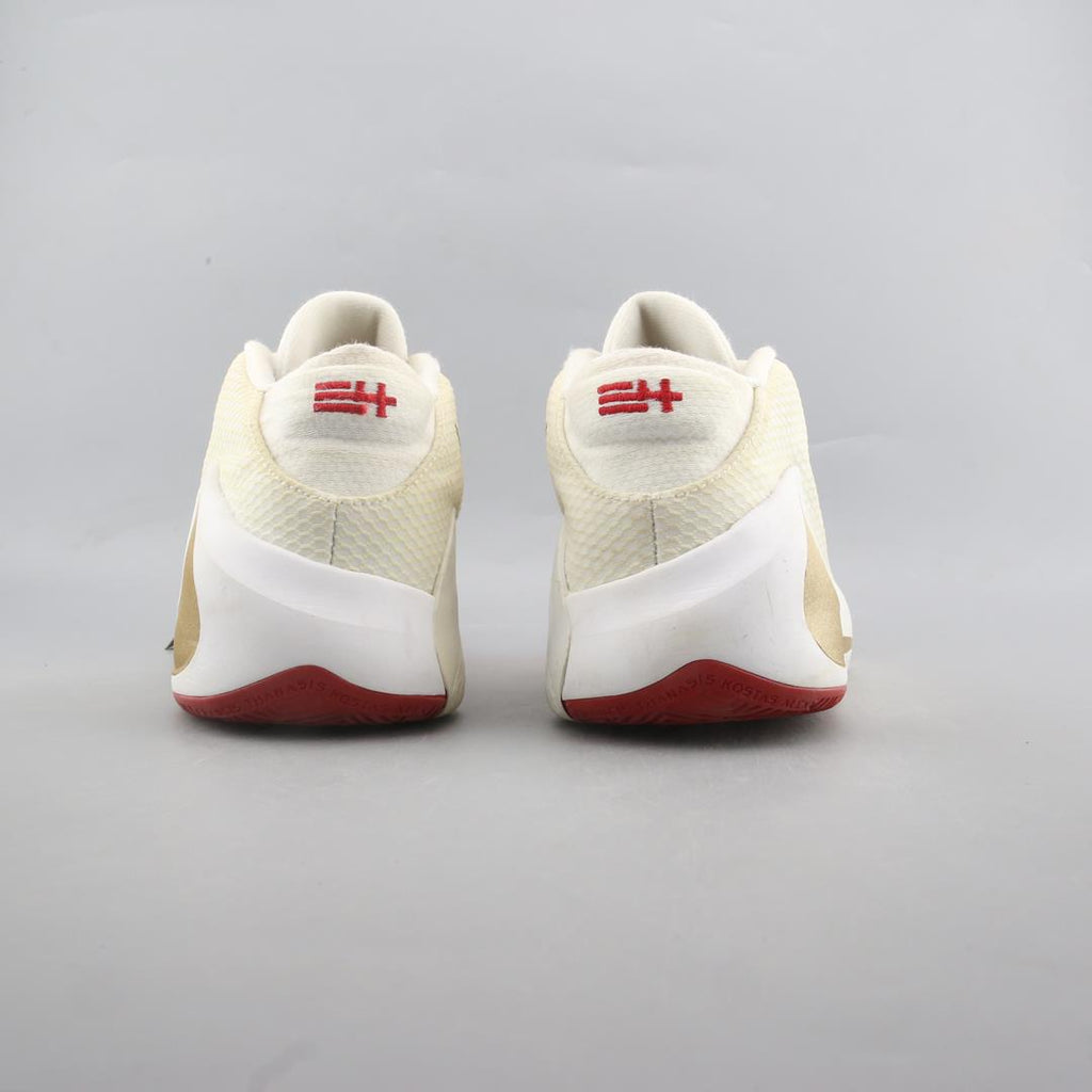 NIKE  ZOOM FREAK 1