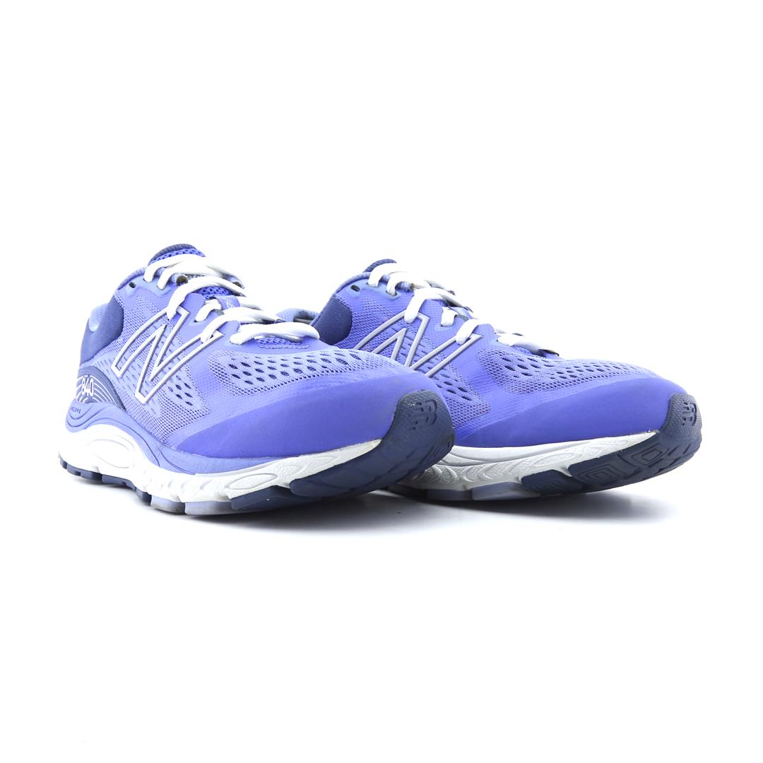 NEW BALANCE 840