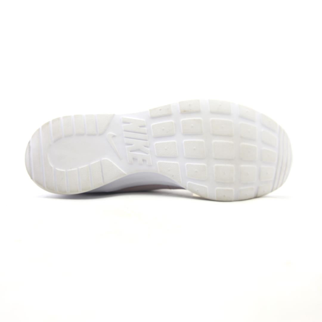 NIKE TANJUN