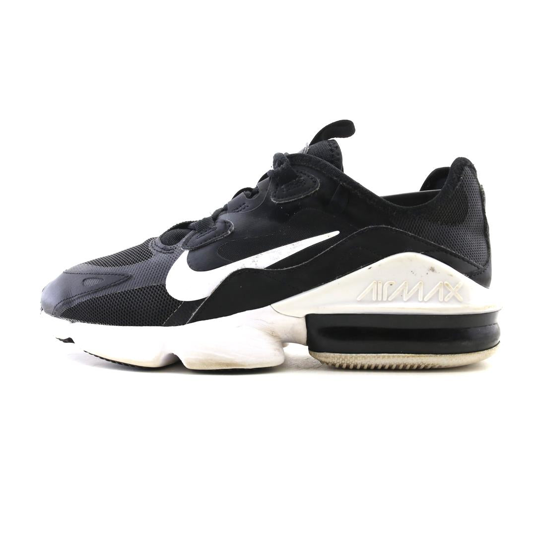 NIKE AIR MAX INFINITY 2