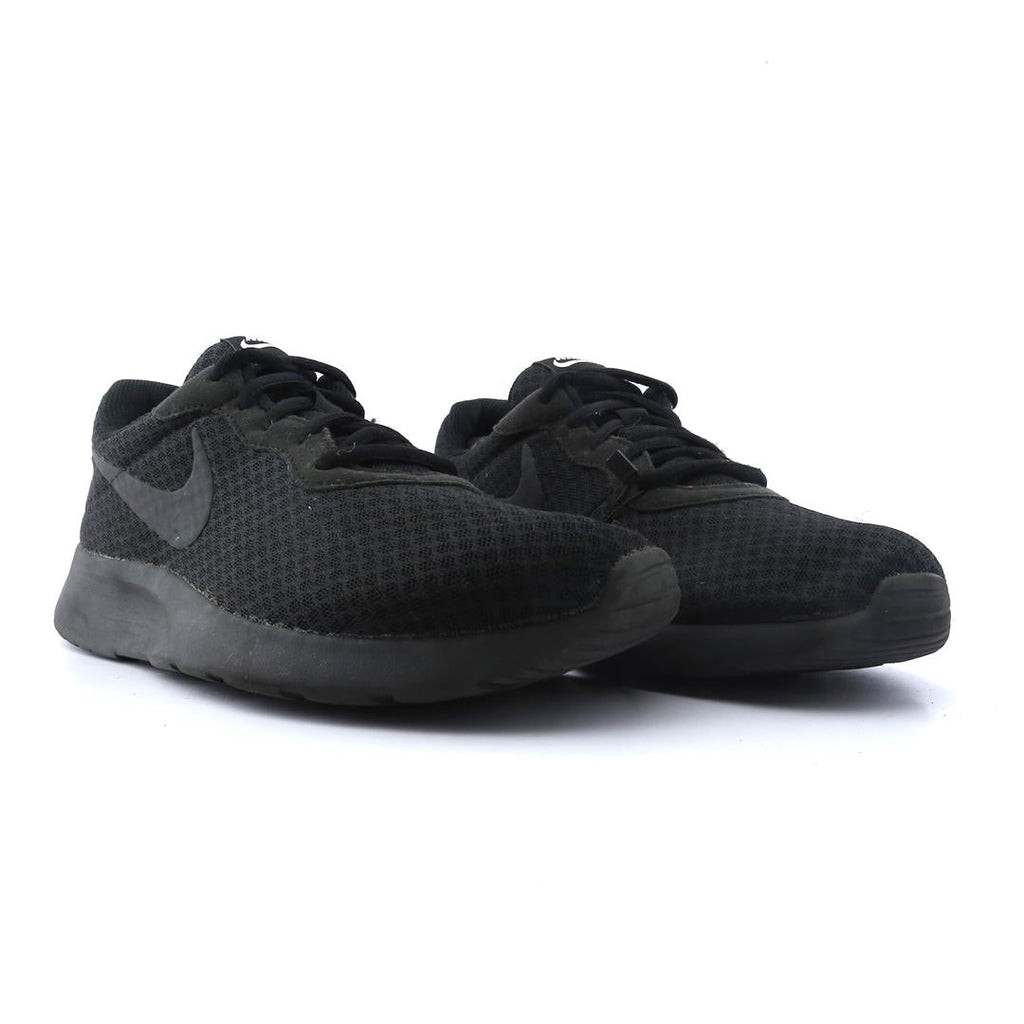 NIKE TANJUN