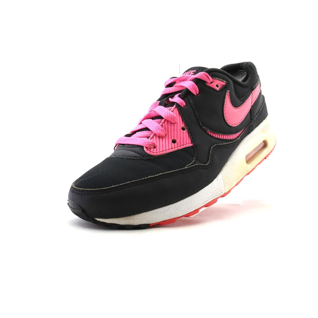 NIKE  AIR MAX LIGHT