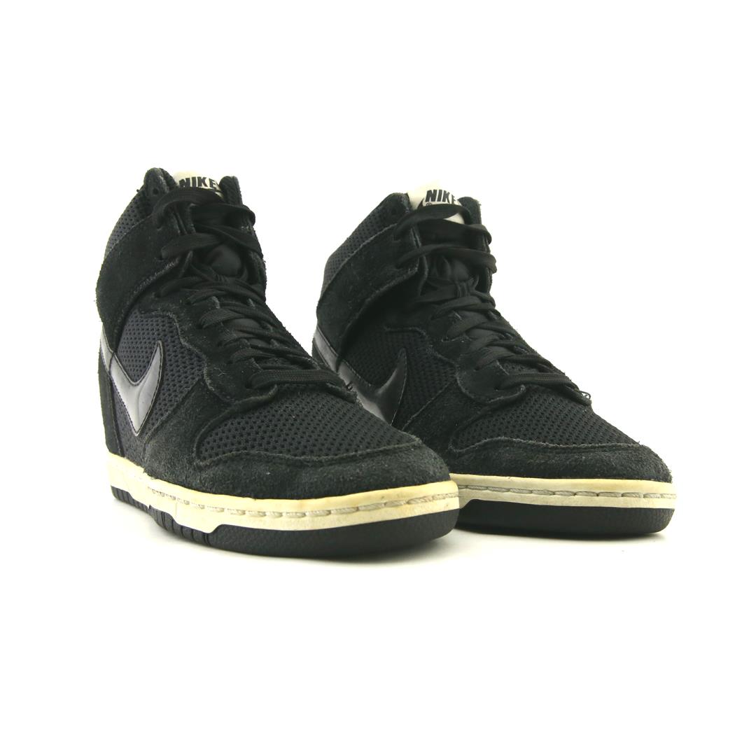 NIKE DUNK SKY HI