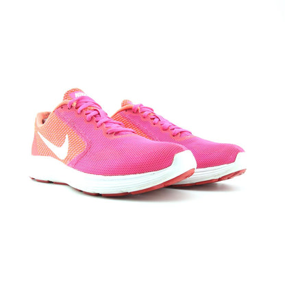 NIKE REVOLUTION 3