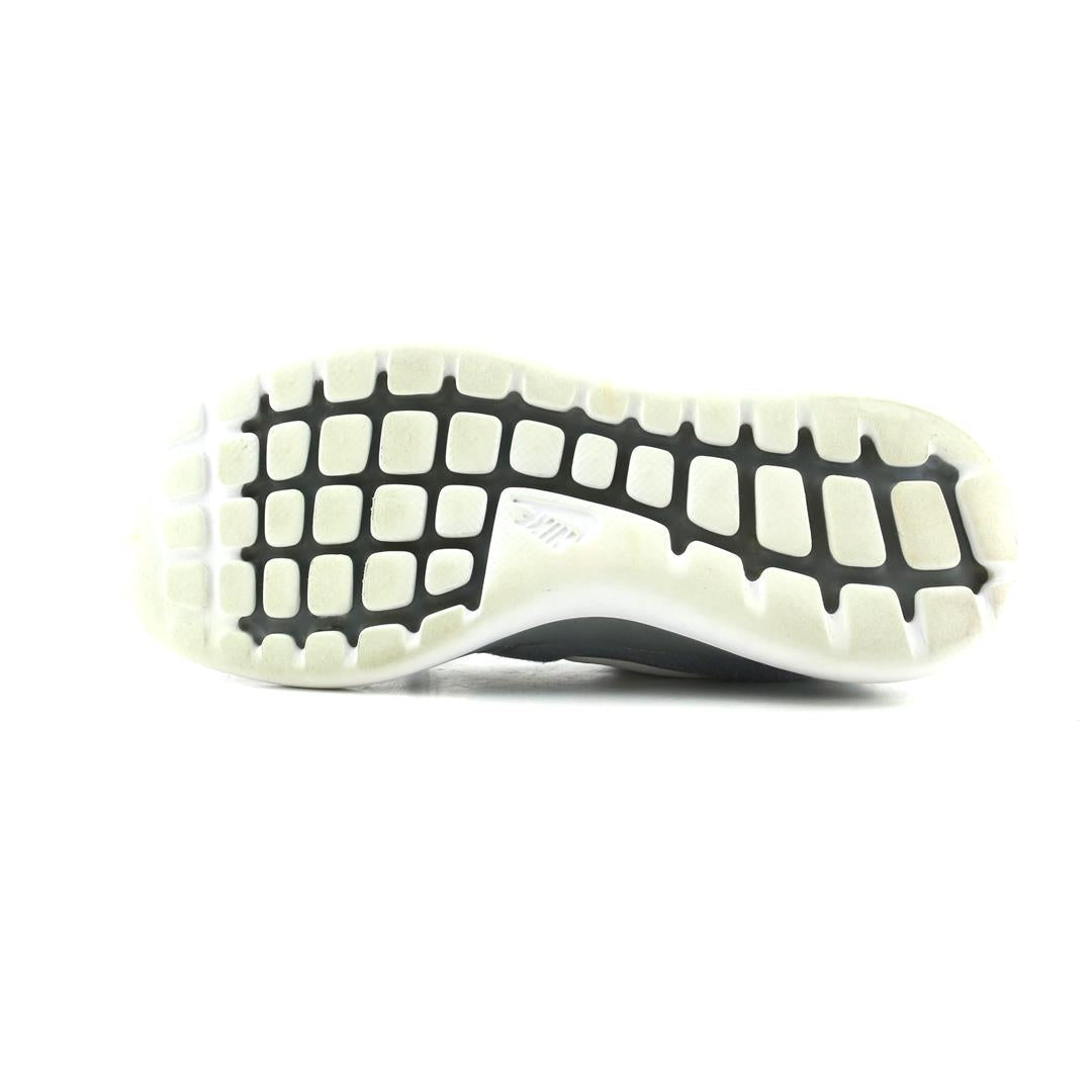 NIKE ROSHE TWO