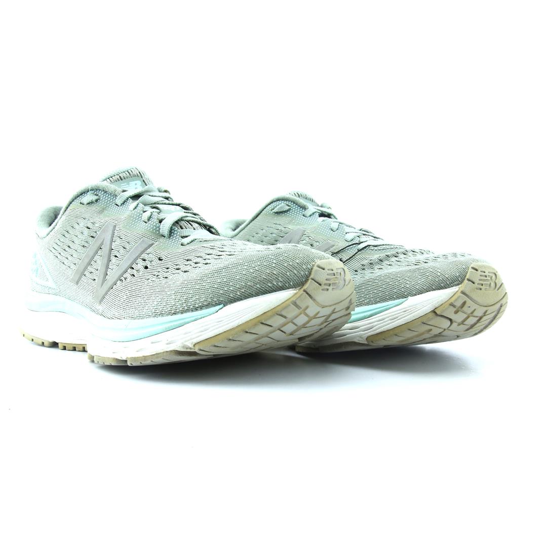 NEW BALANCE 880V9