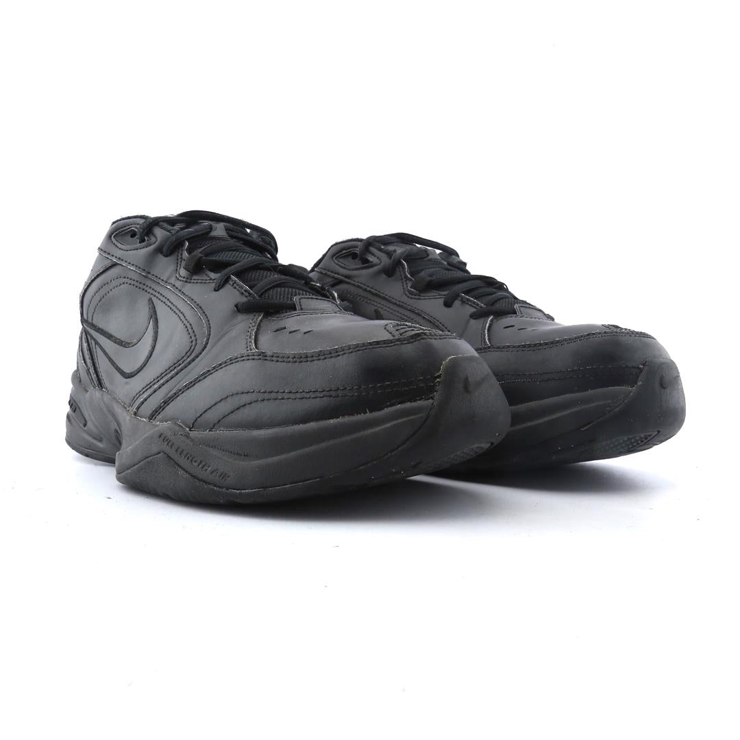 NIKE AIR MONARCH IV