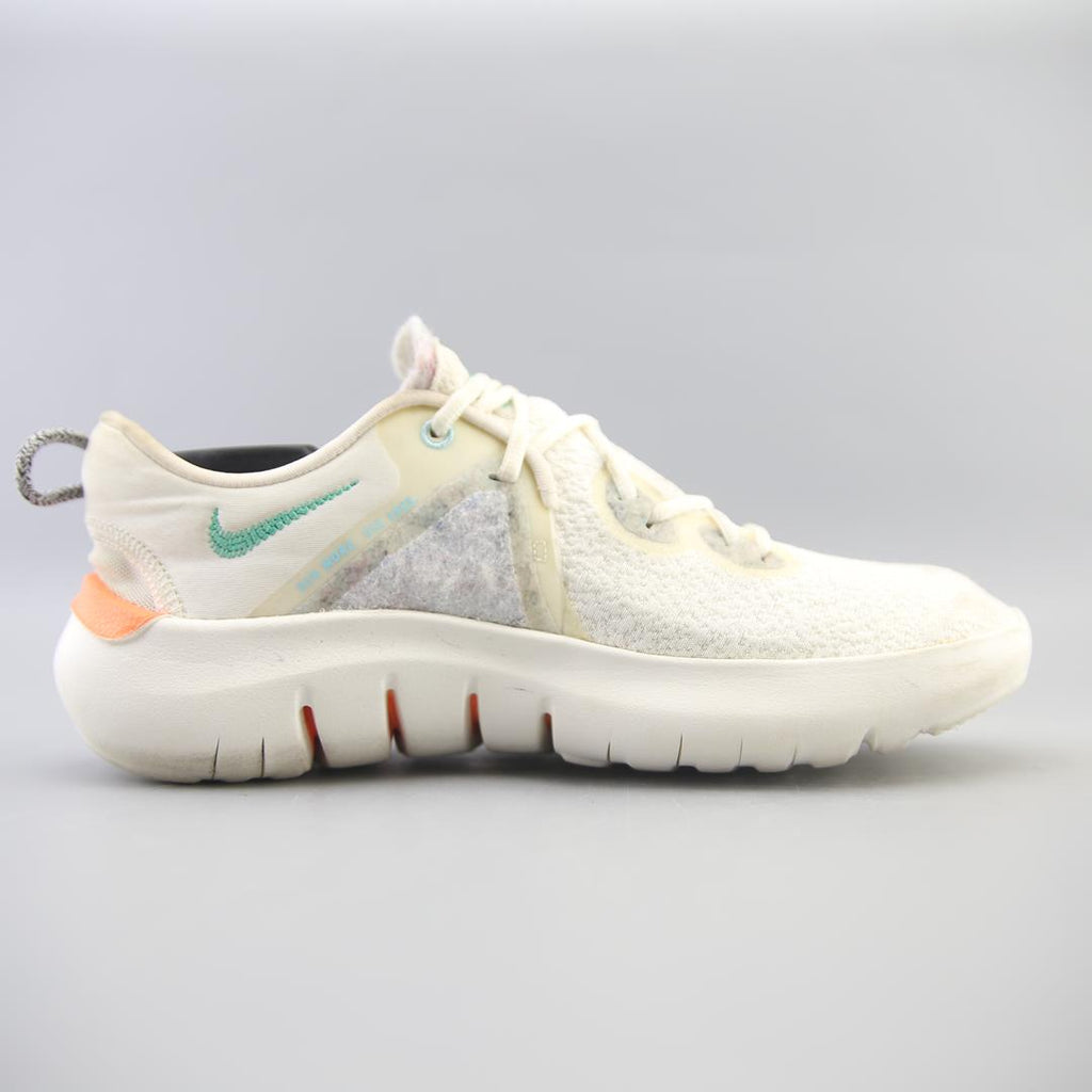 NIKE  FLEX 2021 RN