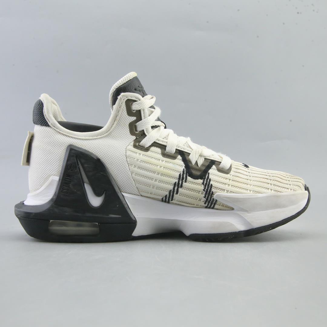 NIKE LEBRON WITNESS 6 TB
