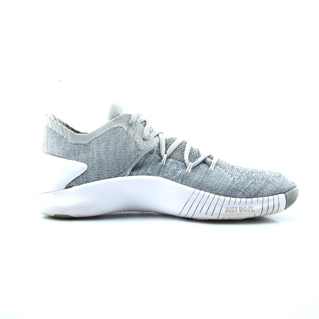 NIKE  FREE TR FLYKNIT 3
