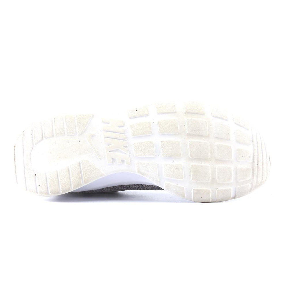 NIKE TANJUN