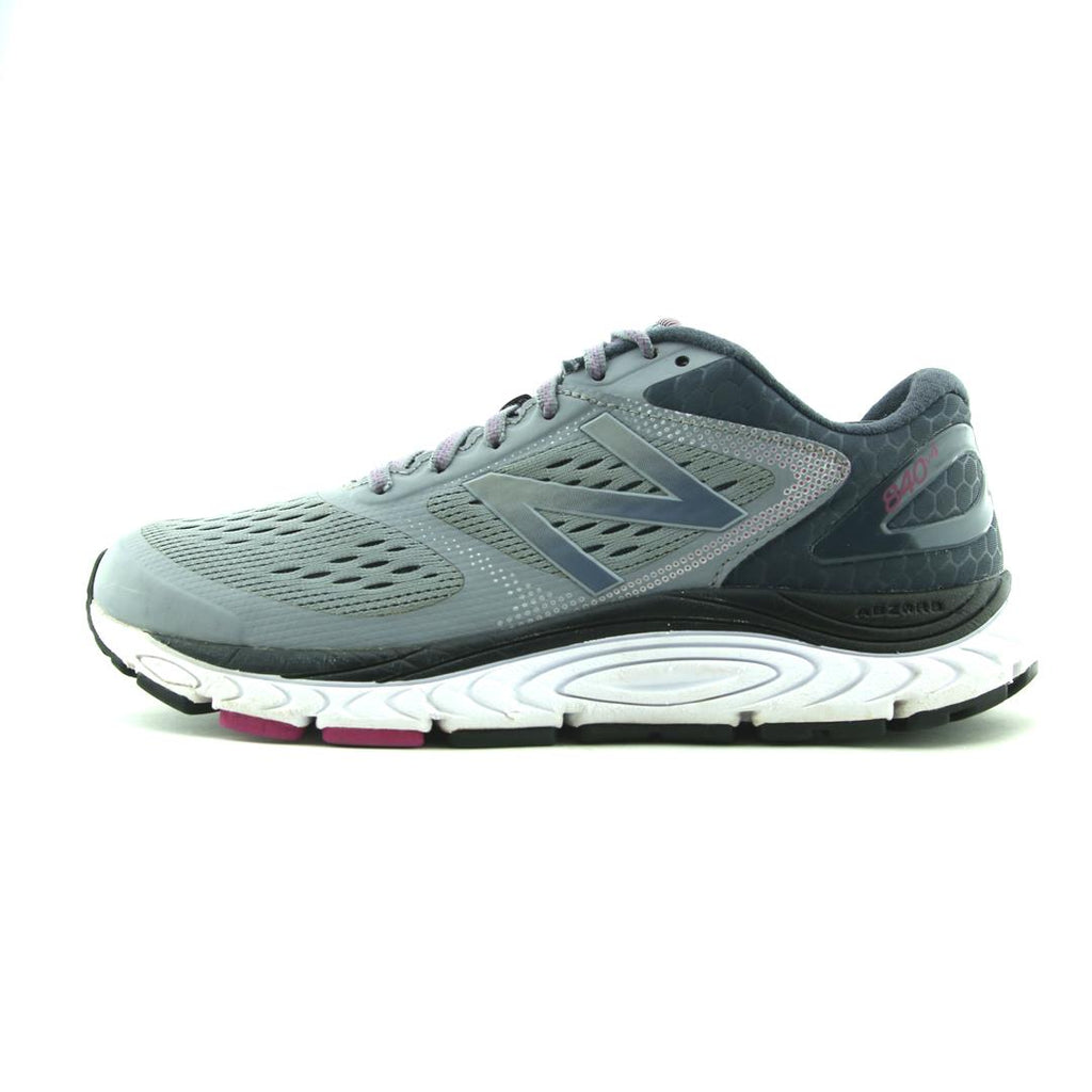 NEW BALANCE 840V4