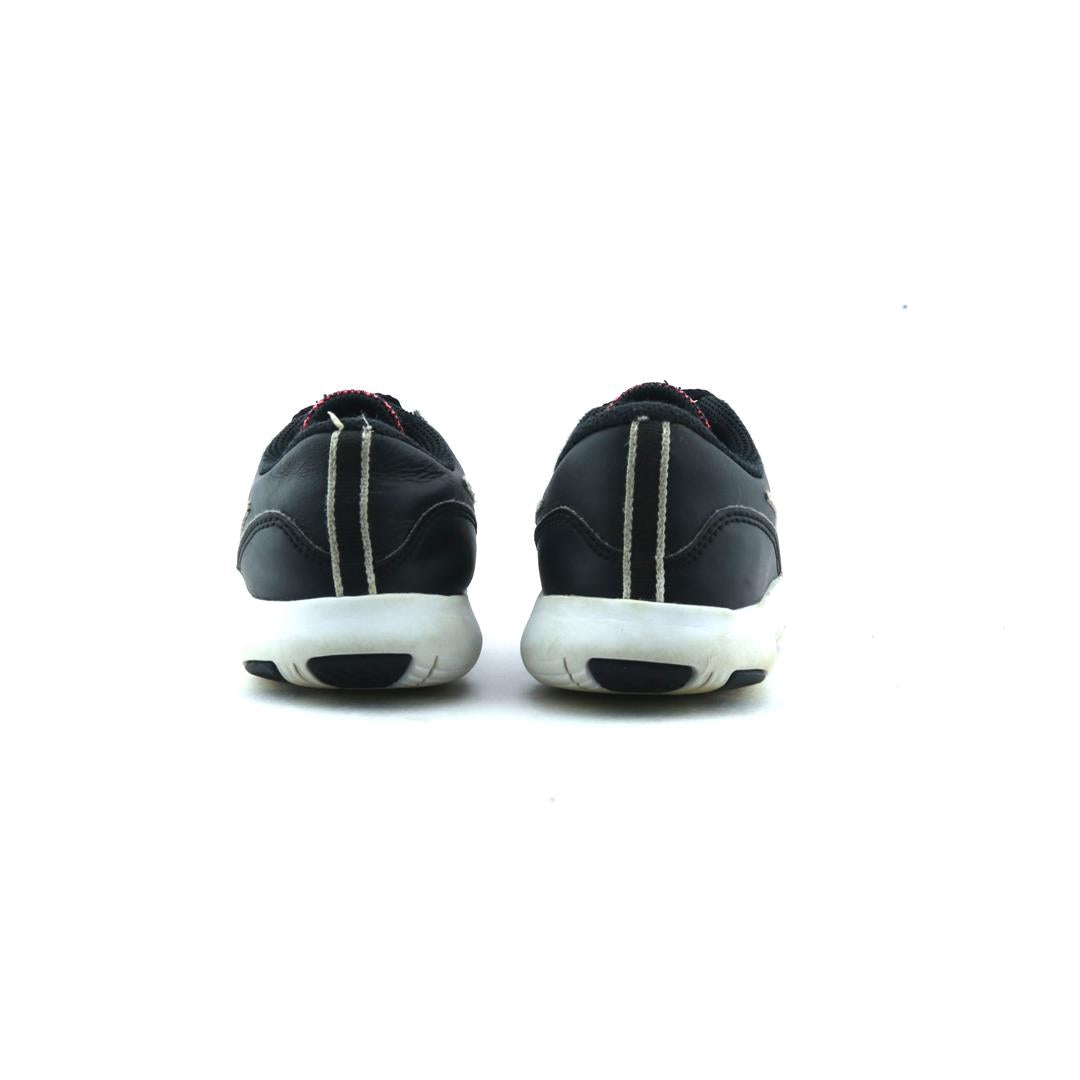 NIKE FLEX CONTACT