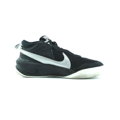 NIKE  TEAM HUSTLE D 10
