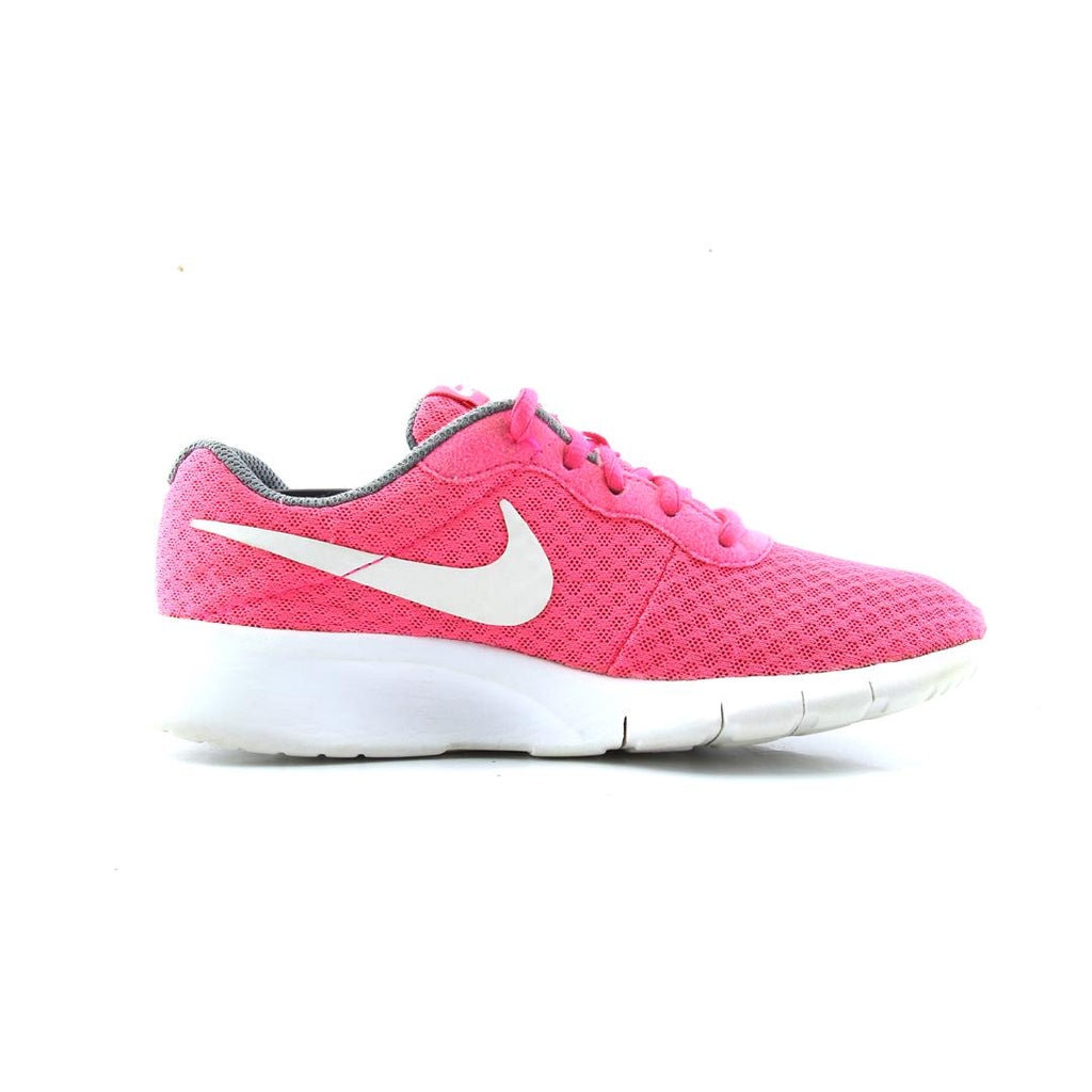 NIKE TANJUN
